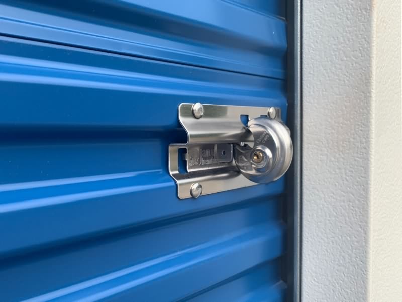 Disc-Locks -for-Storage-Units-Bestar-Door